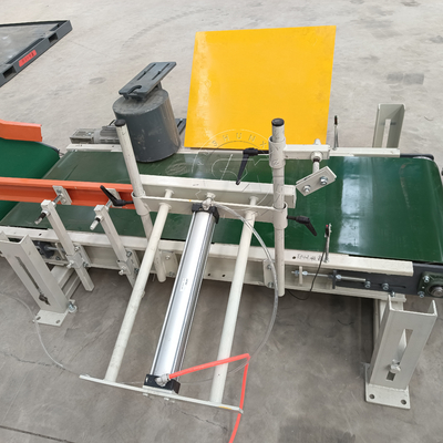 Cartoni azionati elettricamente Fertilizzante Bottiglie Scatole Sacchetti Servo Palletizzante Macchina di impilamento