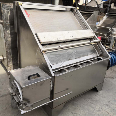 Separatore liquido-solido a schermo inclinato Peso 700 kg Ideale per il trattamento esterno delle acque reflue