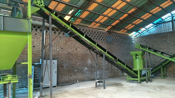 Struttura a catena trituratore verticale per la frantumazione di fertilizzanti e opzione di capacità variabile